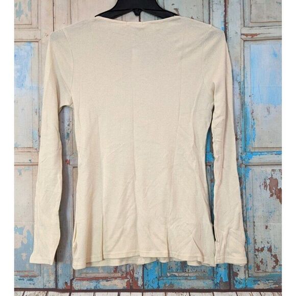 Lamade Womens Size Medium Beige Long Sleeve Round Neck Pullover Sweater Top - Picture 2 of 7